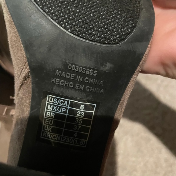 Booties - Picture 3 of 3